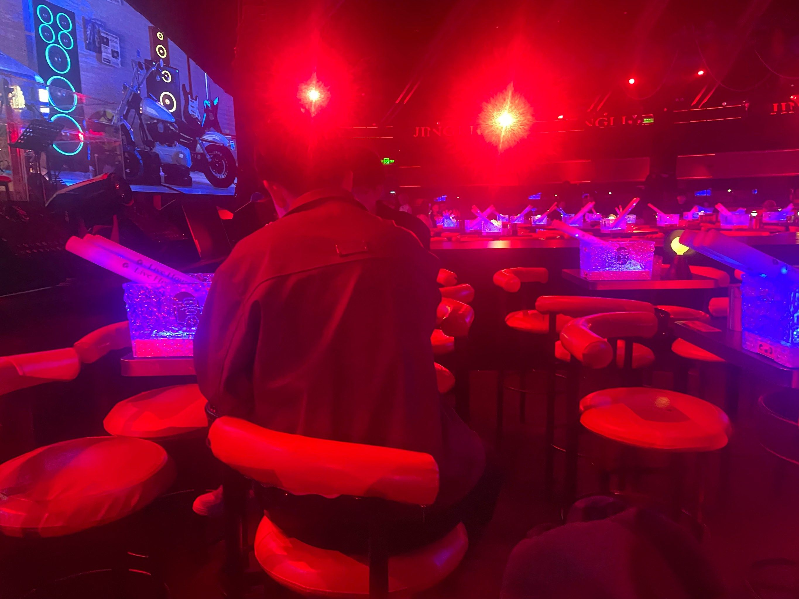 榆林商务ktv体验全新商务ktv新玩法-横山县ktv预订